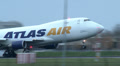 4k Atlas Air 747 Landing Close Up