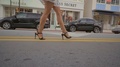 Miami Beach, Florida Usa - November 2017: Female Feet Are Stepping On Double